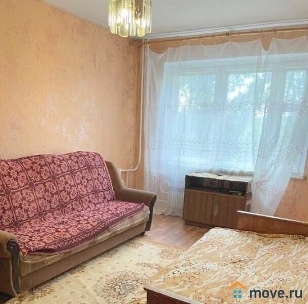 комната, 28 м²