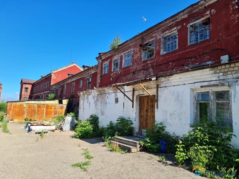 нежилое здание, 34500 м²