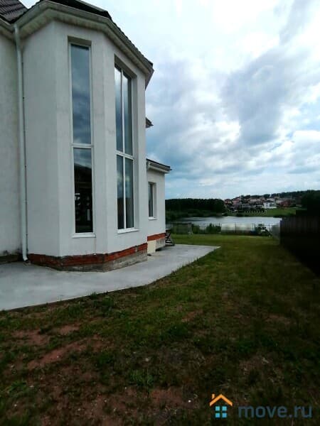 коттедж, 385 м&sup2;