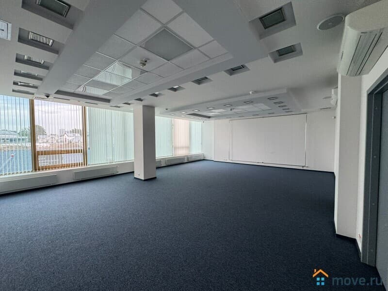 свободного назначения, 6787 м&sup2;