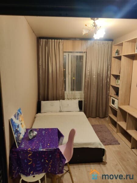 койко-место, 90 м²