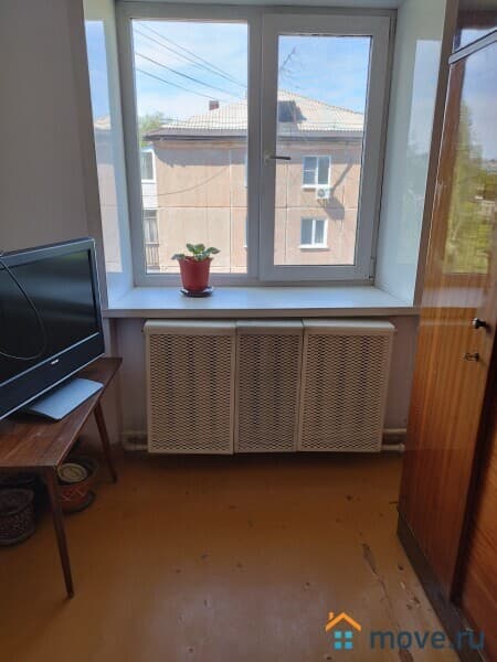 3-комн. квартира, 57.8 м²