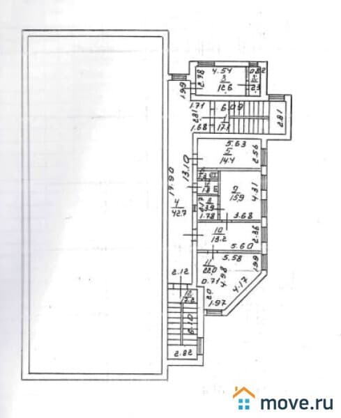 нежилое здание, 824 м²