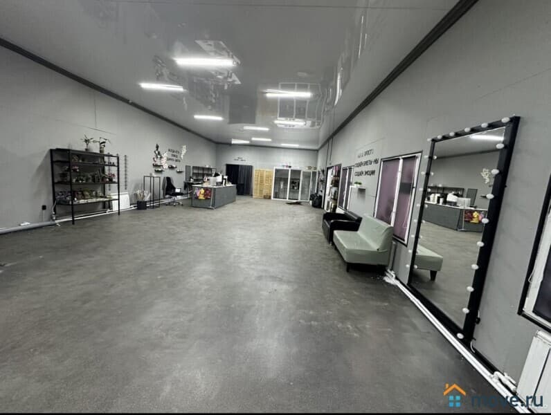 нежилое здание, 140 м²