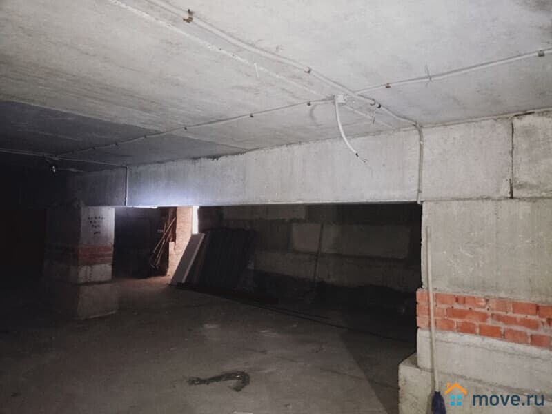 склад, 271 м²