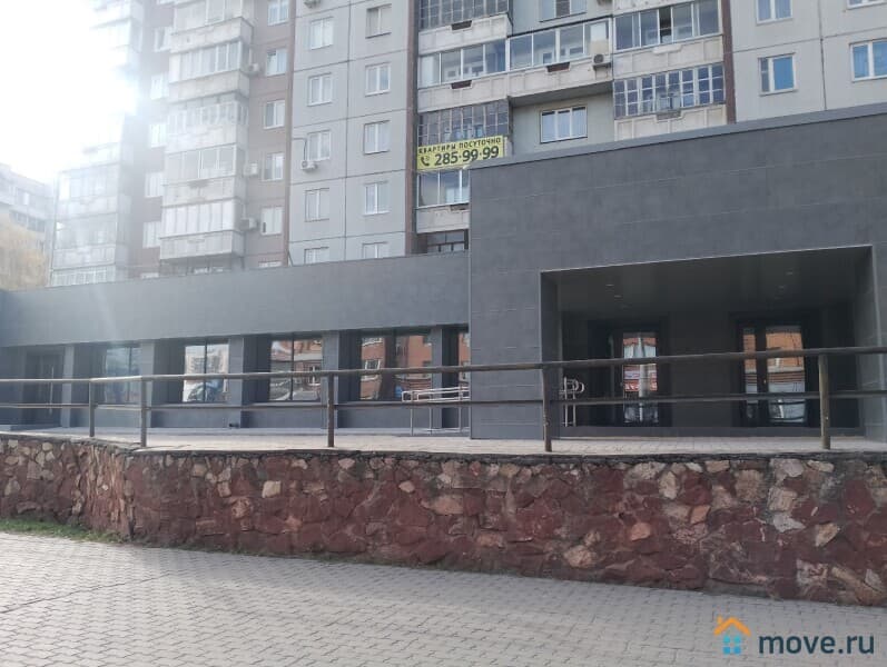 нежилое здание, 350 м²