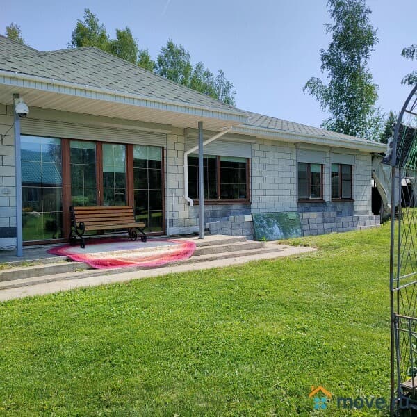 коттедж, 212 м²