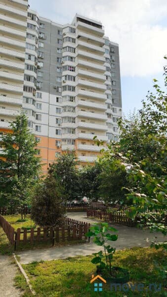 1-комн. квартира, 66.2 м²