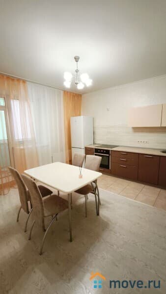 1-комн. квартира, 66.2 м²