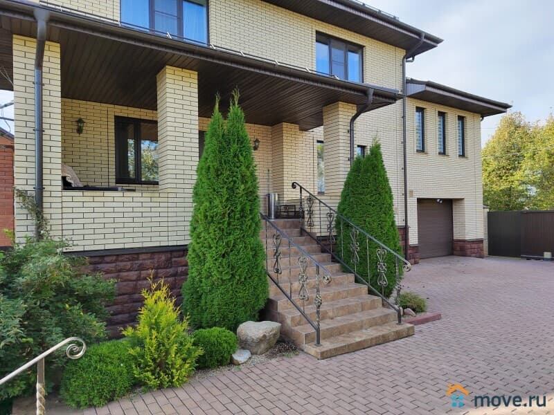 коттедж, 330 м²