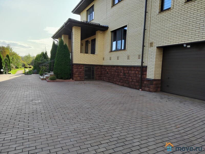 коттедж, 360 м&sup2;