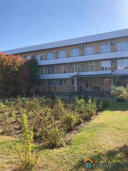 гостиница, 23300 м&sup2;