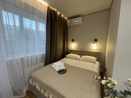 Сдается посуточно 1-комнатная квартира, 28.9 м², Междуреченск, бульвар Медиков, 8