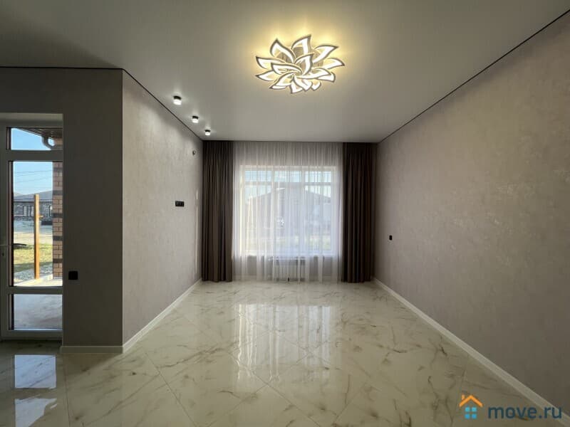 коттедж, 105 м²