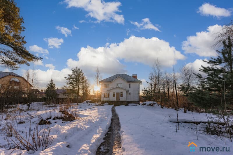 дом, 260 м&sup2;