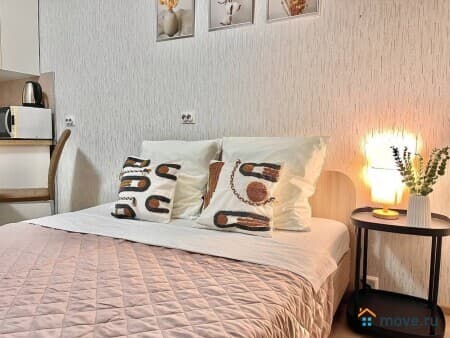 Сдаем посуточно 1-комнатную квартиру, 39 м&sup2;, Пермь, улица Революции, 52в