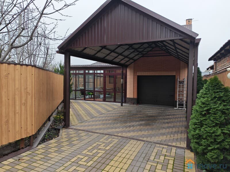 дом, 126 м&sup2;