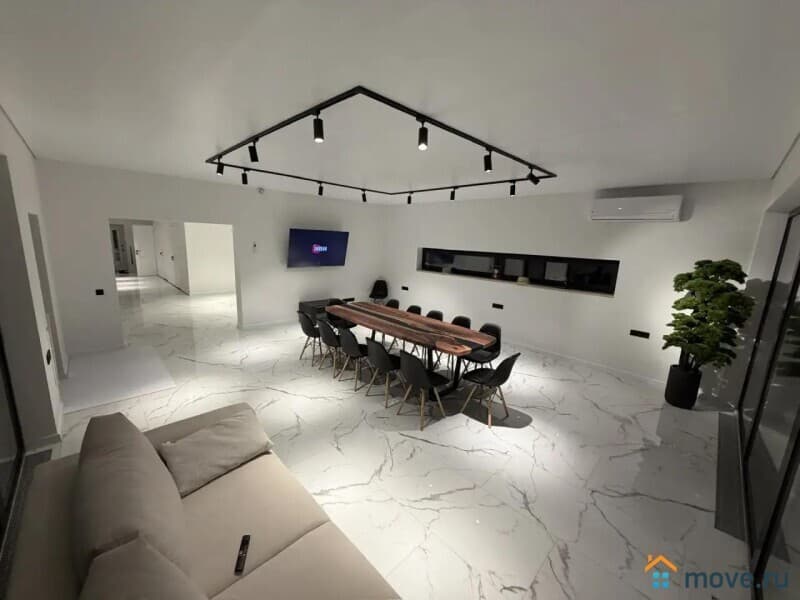 коттедж, 340 м&sup2;