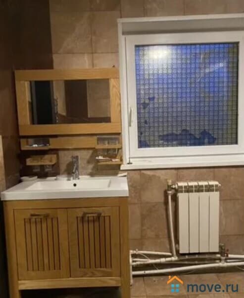 дом, 280 м&sup2;