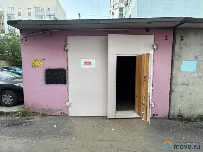 гараж, 24 м&sup2;