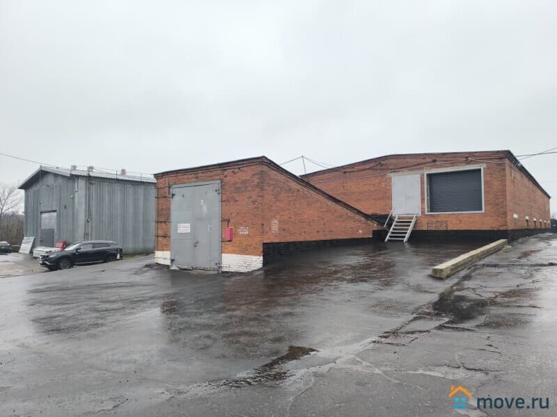 склад, 3930 м&sup2;