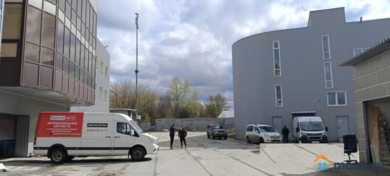 склад, 3872 м&sup2;