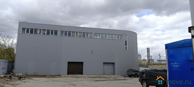 склад, 3872 м&sup2;