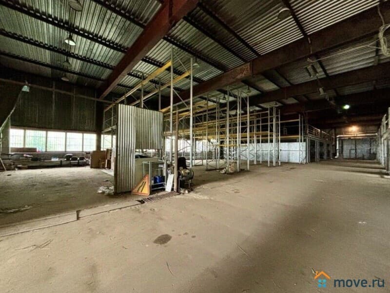 склад, 2728 м&sup2;