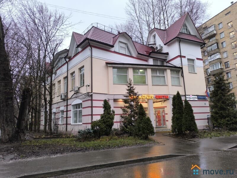 нежилое здание, 524 м&sup2;