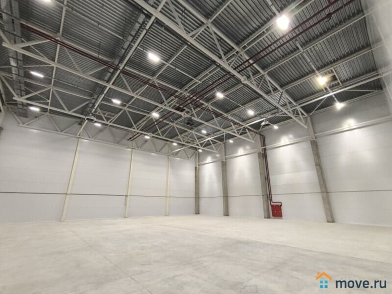 склад, 3678 м&sup2;