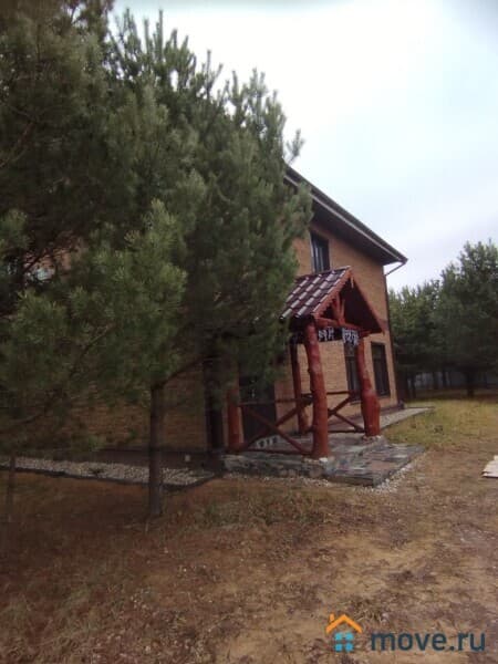 коттедж, 320 м&sup2;