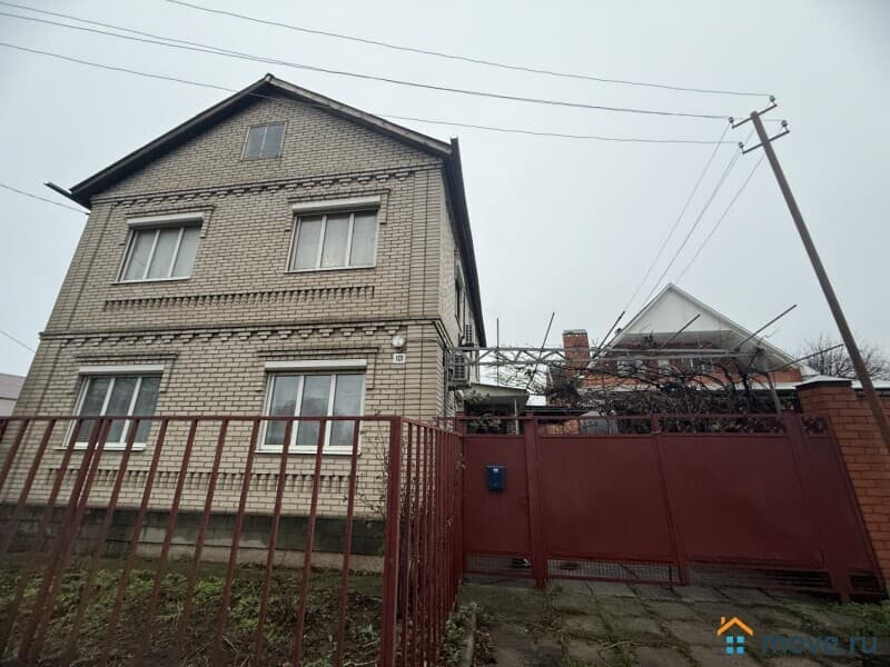 дом, 270 м&sup2;