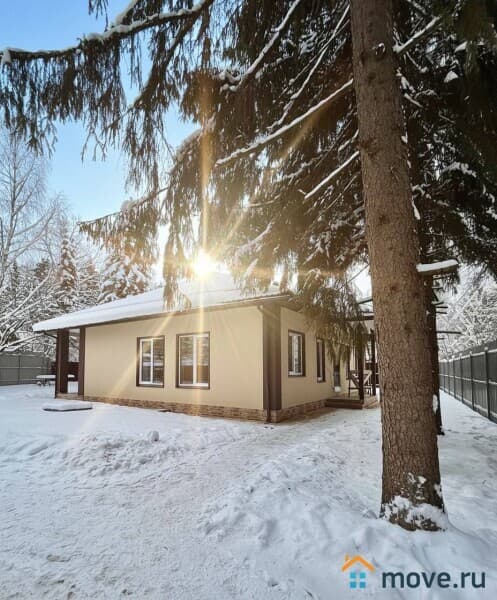 коттедж, 150 м&sup2;