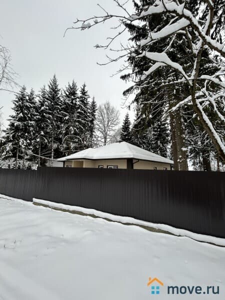 коттедж, 150 м&sup2;