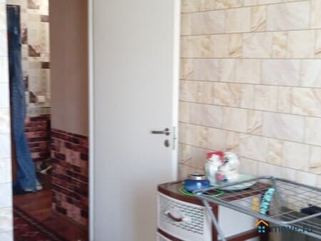 Продается 2-комнатная квартира, 47.8 м&sup2;, Вологда, улица Строителей, 18Б