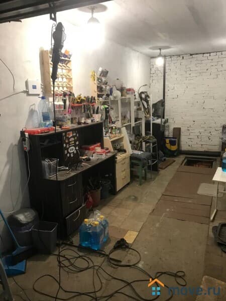 гараж, 30 м&sup2;