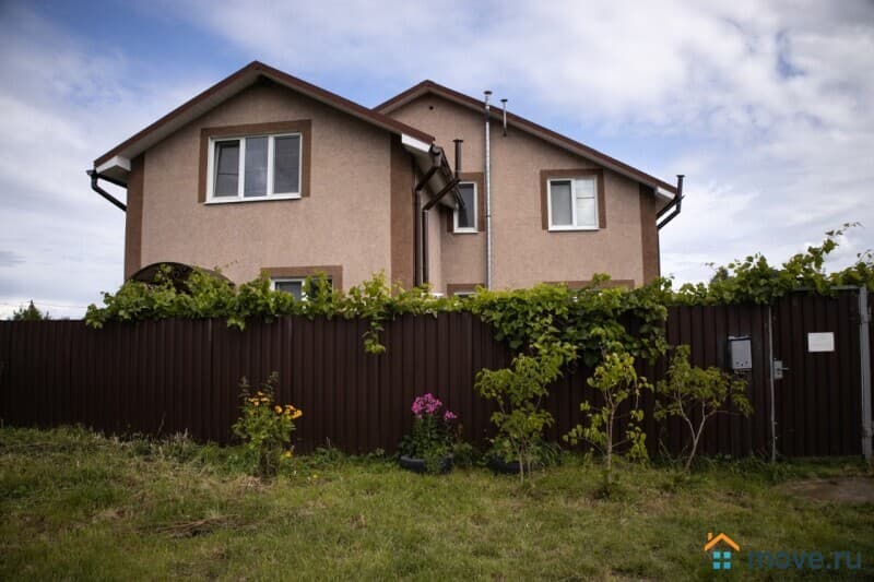 дом, 211.8 м&sup2;