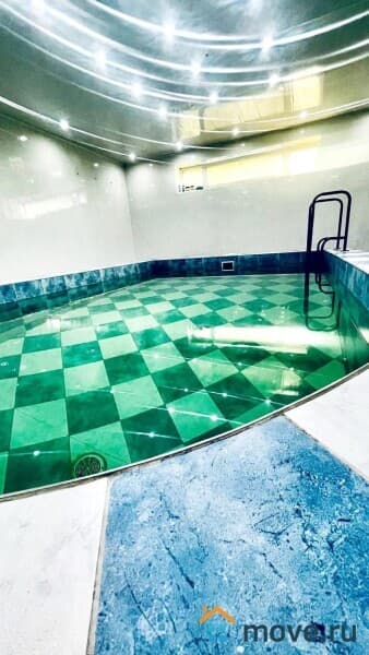 дом, 602 м&sup2;