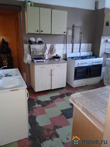 комната, 13 м&sup2;