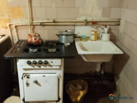 Сдам комнату, 13 м&sup2;, Волгоград, улица Пятиморская, 11