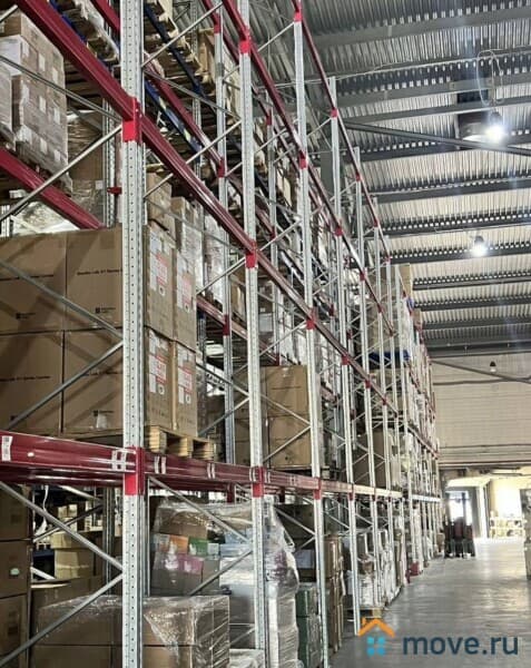 склад, 4700 м&sup2;