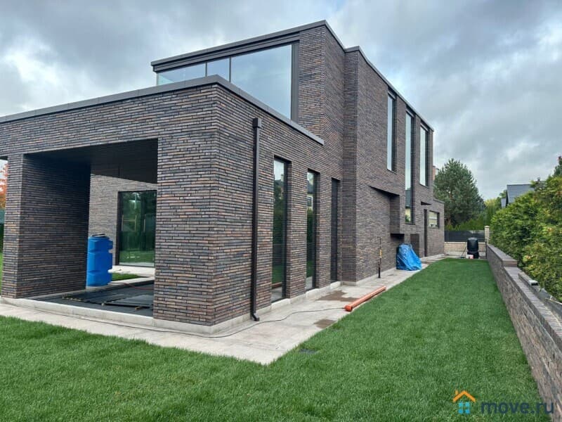 дом, 532.3 м&sup2;