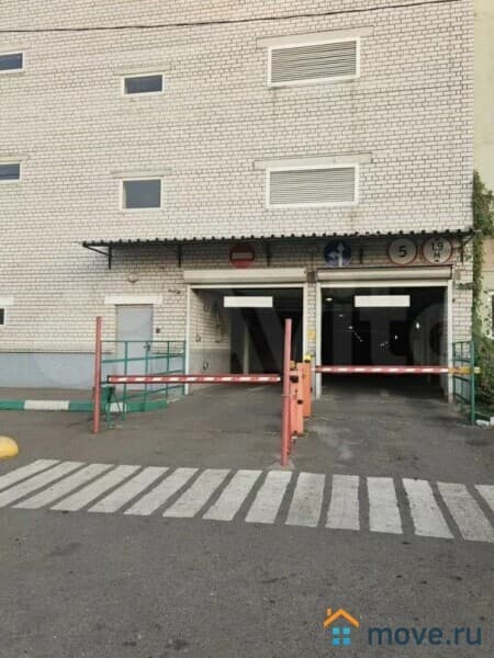 гараж, 18 м&sup2;