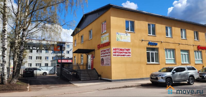 нежилое здание, 300 м&sup2;