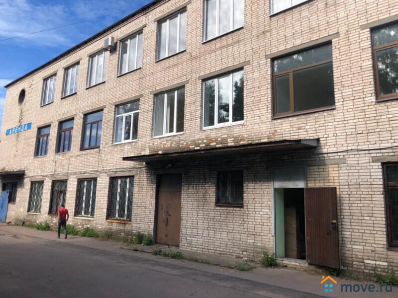 нежилое здание, 454 м&sup2;