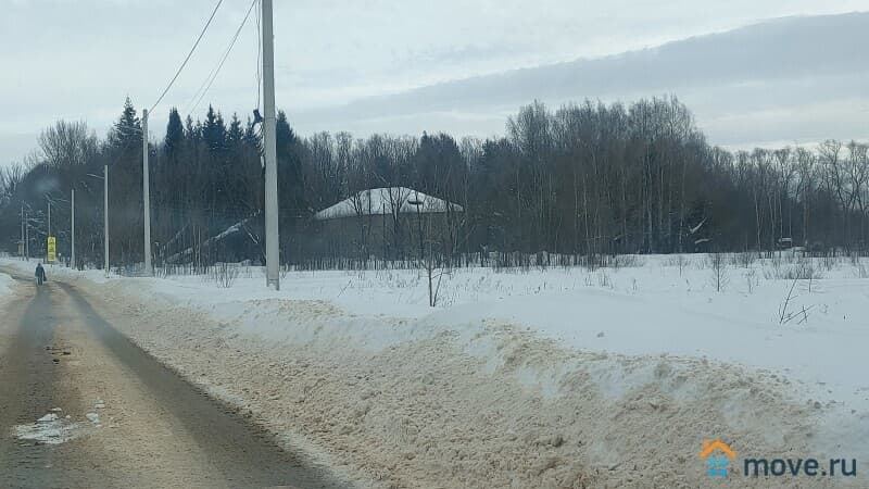 нежилое здание, 593 м&sup2;