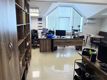 Сдам офис, 40 м&sup2;, Набережные Челны, улица Абдуллы Алиша, 9/2