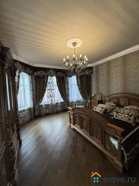 дом, 380 м&sup2;