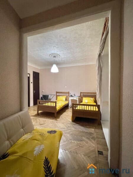 койко-место, 80 м&sup2;