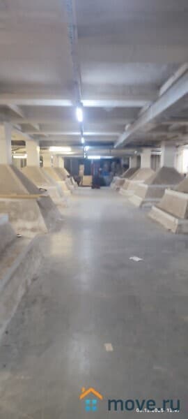 склад, 930 м&sup2;